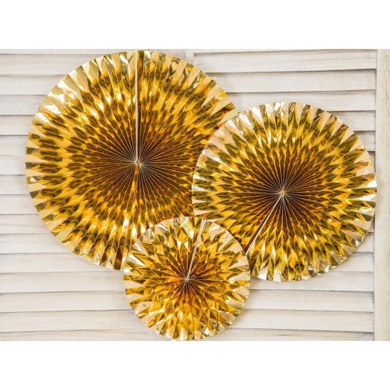 3 abanicos de papel decorativos dorados 3 abanicos de papel decorativos dorados