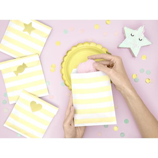 6 platos amarillo pastel de papel (18 cm) - Yummy 6 platos amarillo pastel de papel (18 cm) - Yummy