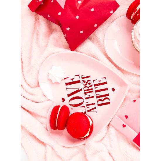 6 platos pequeños con forma de corazón "Love at first bite" (17,5 cm) - Valentine Collection 6 platos pequeños con forma de corazón "Love at first bite" (17,5 cm) - Valentine Collection