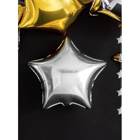 Guirnalda con estrellas plateadas (3,6 m) Guirnalda con estrellas plateadas (3,6 m)