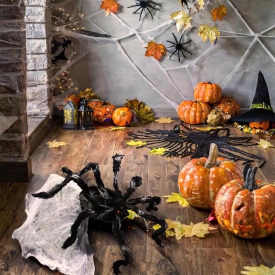 Araña saltadora gigante (91 cm) Araña saltadora gigante (91 cm)