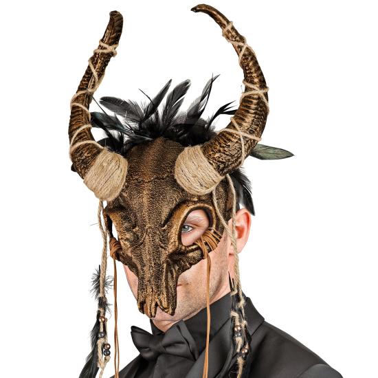Máscara Calavera de Toro Chamán con Plumas Máscara Calavera de Toro Chamán con Plumas