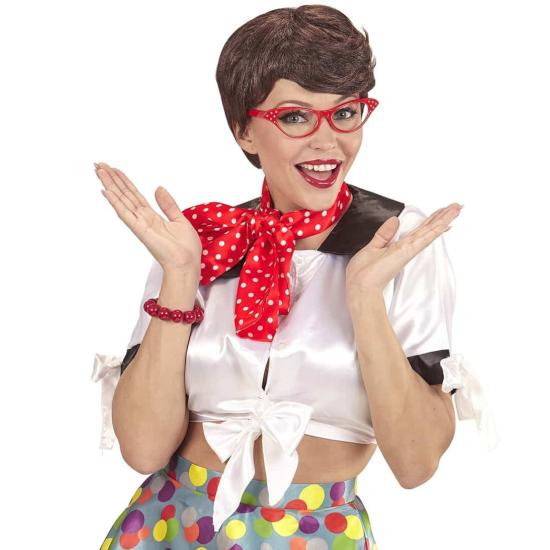 Peluca años 50 con Foulard .. Peluca años 50 con Foulard ..